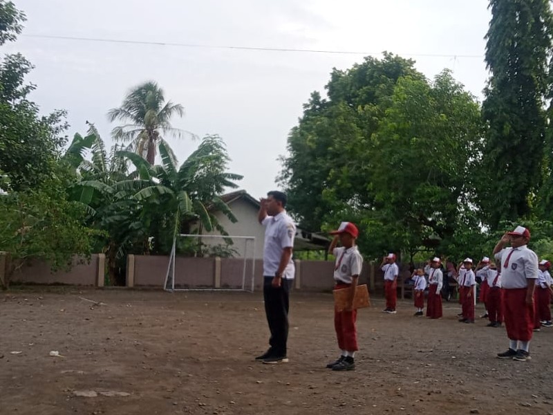 Upacara Rutin Hari Senin